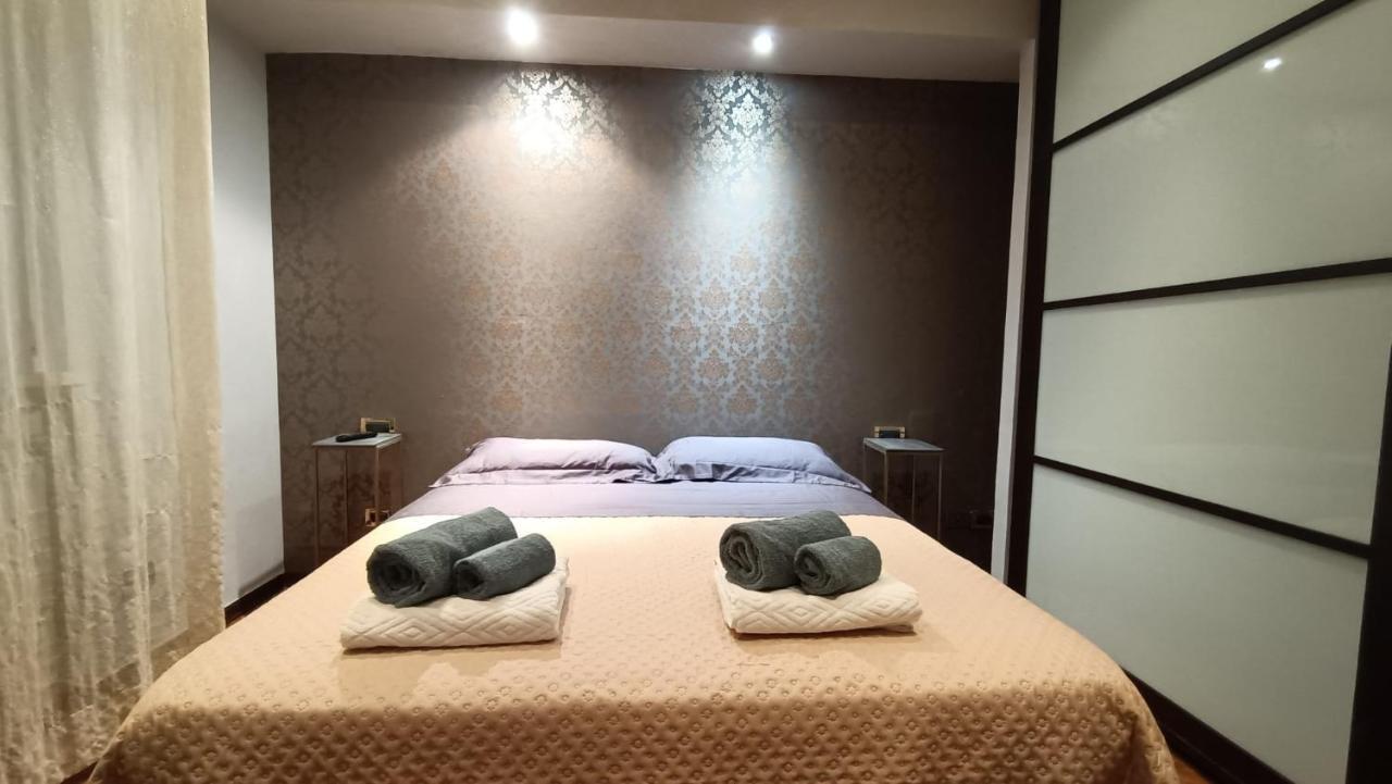 Domus Vacanze Romane ภายนอก รูปภาพ